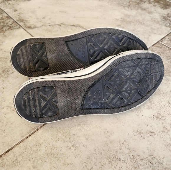 J slide sneakers - Picture 5 of 5